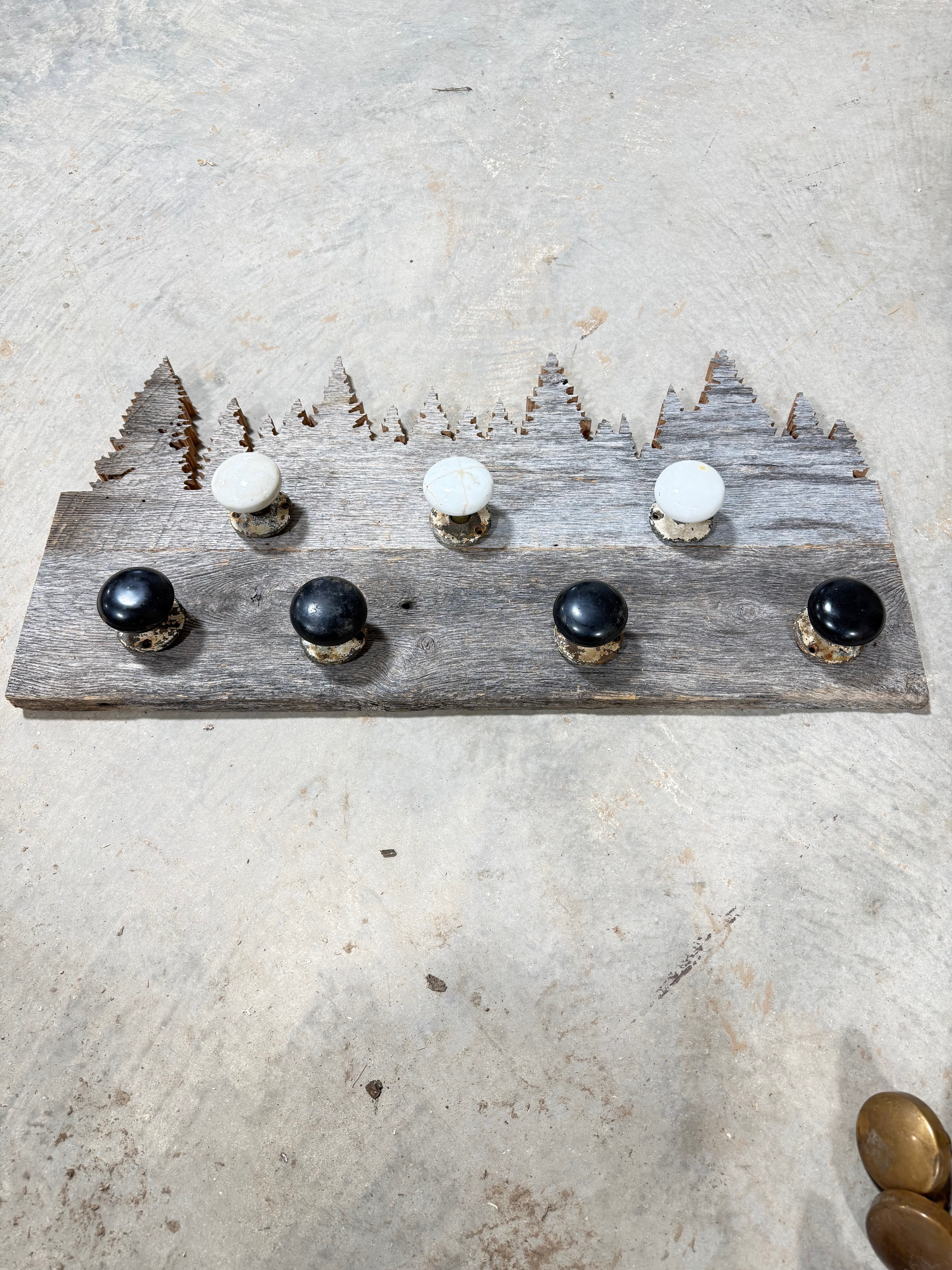 Treeline Knob Rack