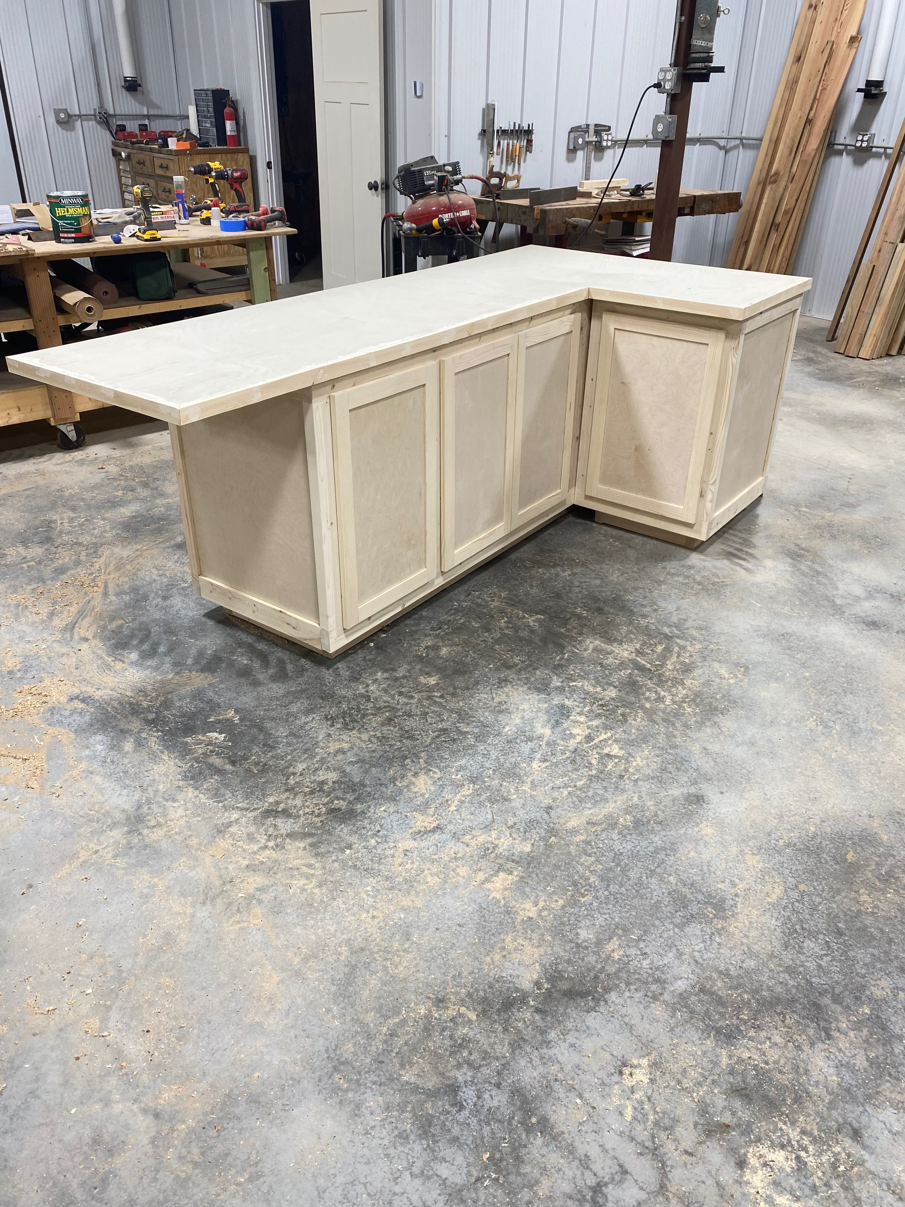 L-Shape Bar Base