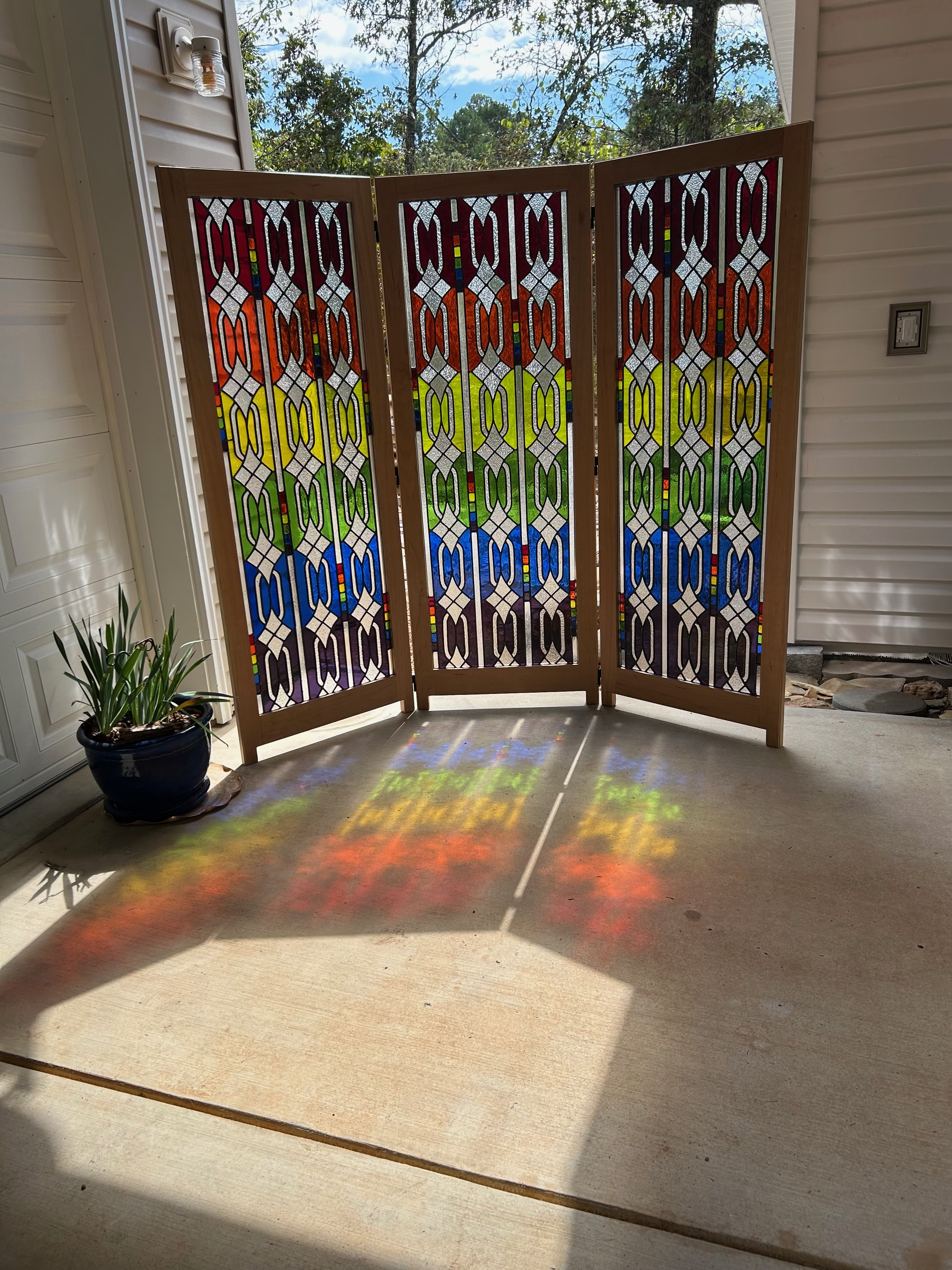 Lattice Screen
